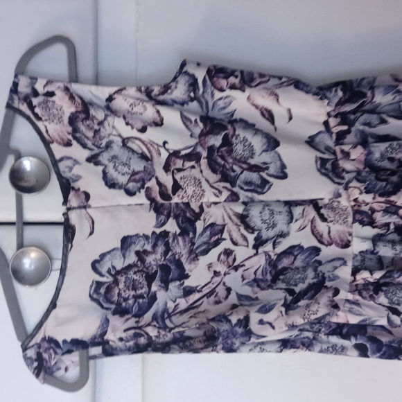 SimplyVeraWang - Picture 7 of 11